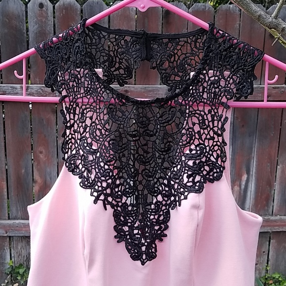 🎀Pink party dress🎀 - Picture 2 of 5